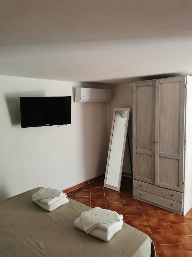 Loft Luna Олбия Екстериор снимка
